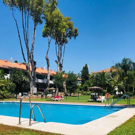 Puerto Banus Lucy * מארבלה